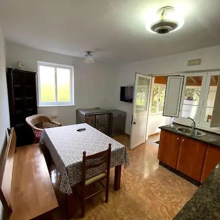 Apartment Bajo Casa Paquita